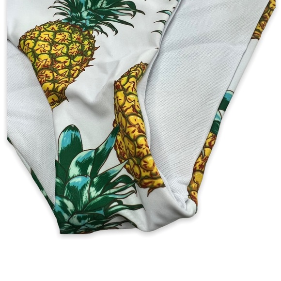NEW White Pineapple Print Bikini Bottoms Women’s Size XS Swimwear Bathing Suit - Picture 3 of 5